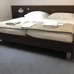 U Zvonu 4*