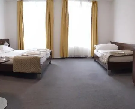 Hotell U Zvonu