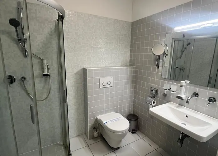 U Zvonu Hotel 4*