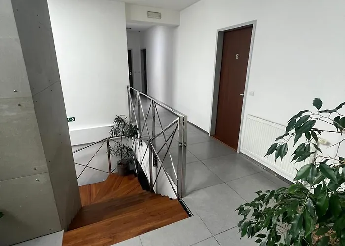 U Zvonu Hotel 4*