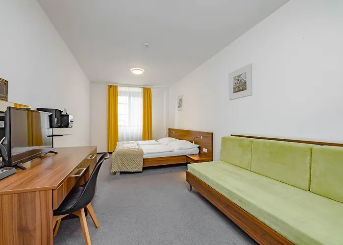 U Zvonu Hotel